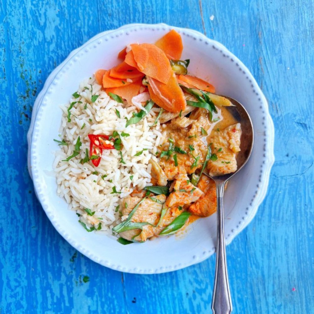 Chicken Thai Red Curry with Jasmine Rice - by Satay Street - HomeCooks