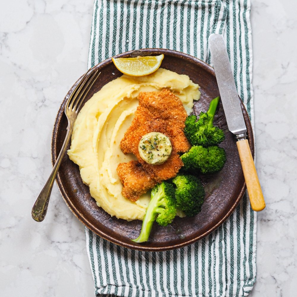 Garlic Butter Chicken with Parmesan Mash and Lemon Broccoli - by Kate - HomeCooks