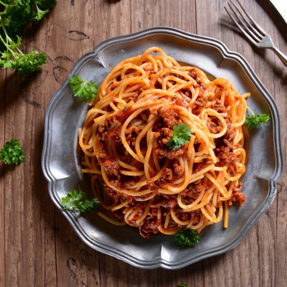 Lentil & Mushroom Spaghetti Bolognese - by Kate - HomeCooks