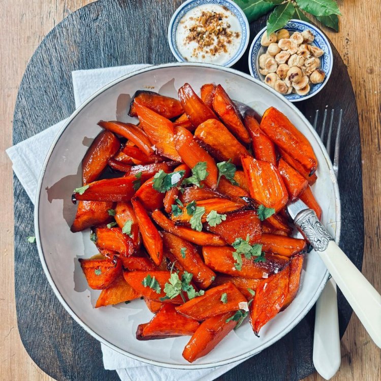 Roasted Carrots with Honey and Soy Sauce - by Lisa - HomeCooks