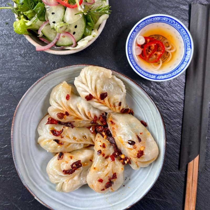 Vegetable Pan Fried Dumplings ( 6 pcs) - by Mai Dim Sum - HomeCooks